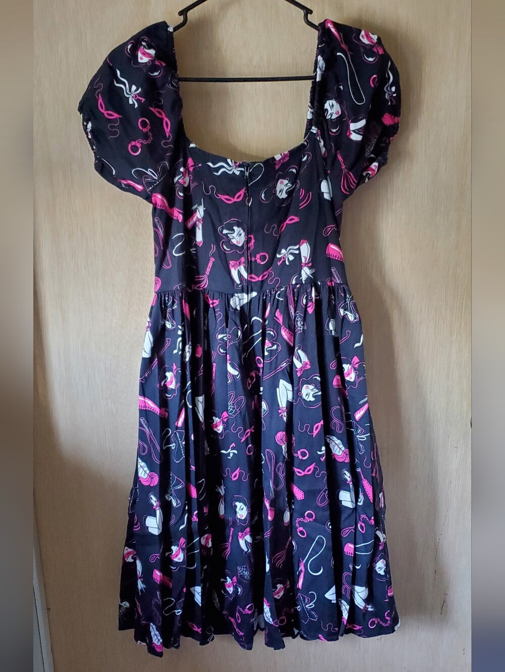Vixen by Micheline Pitt Vixen Swing Dress in Frisky Fetish Print, Size MD GUC - Picture 4 of 13